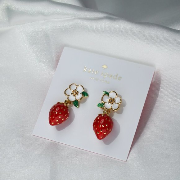 Kate Spade Picnic Perfect Strawberry Earrings (Includes Dust Bag) (NEW) - Picture 7 of 12